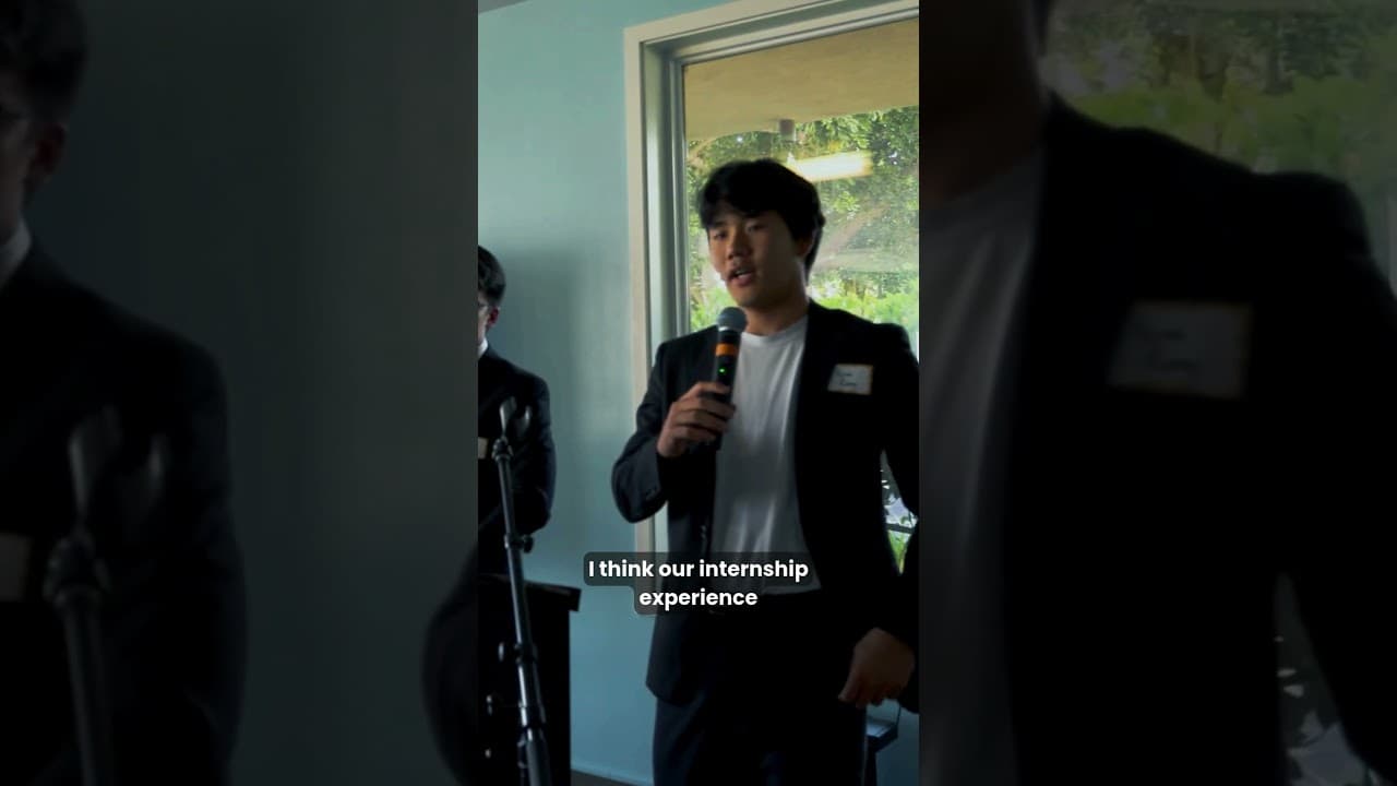 Javier & Yejun presenting AI Agent project at SDVerse